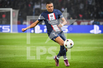 2022-10-11 - Kylian MBAPPE of PSG during the UEFA Champions League, Group H football match between Paris Saint-Germain and SL Benfica on October 11, 2022 at Parc des Princes stadium in Paris, France - FOOTBALL - CHAMPIONS LEAGUE - PARIS SG V BENFICA - UEFA CHAMPIONS LEAGUE - SOCCER