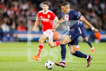 2022-10-11 - Kylian Mbappe of PSG during the UEFA Champions League, Group H football match between Paris Saint-Germain and SL Benfica on October 11, 2022 at Parc des Princes stadium in Paris, France - FOOTBALL - CHAMPIONS LEAGUE - PARIS SG V BENFICA - UEFA CHAMPIONS LEAGUE - SOCCER