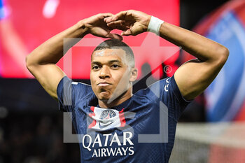 2022-10-11 - Kylian MBAPPE of PSG celebrates his goal during the UEFA Champions League, Group H football match between Paris Saint-Germain and SL Benfica on October 11, 2022 at Parc des Princes stadium in Paris, France - FOOTBALL - CHAMPIONS LEAGUE - PARIS SG V BENFICA - UEFA CHAMPIONS LEAGUE - SOCCER