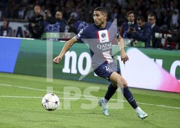 2022-10-11 - Achraf Hakimi of PSG during the UEFA Champions League, Group H football match between Paris Saint-Germain and SL Benfica (Lisbon) on October 11, 2022 at Parc des Princes stadium in Paris, France - FOOTBALL - CHAMPIONS LEAGUE - PARIS SG V BENFICA - UEFA CHAMPIONS LEAGUE - SOCCER