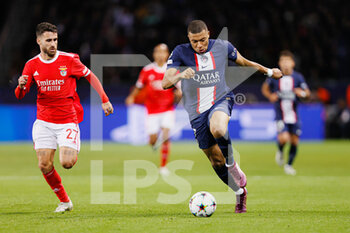 2022-10-11 - Kylian Mbappe of PSG, Rafa Silva of Benfica during the UEFA Champions League, Group H football match between Paris Saint-Germain and SL Benfica on October 11, 2022 at Parc des Princes stadium in Paris, France - FOOTBALL - CHAMPIONS LEAGUE - PARIS SG V BENFICA - UEFA CHAMPIONS LEAGUE - SOCCER