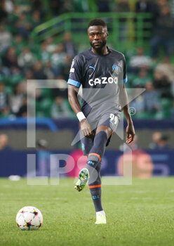 2022-10-12 - Chancel Mbemba of Olympique Marseille during the UEFA Champions League, Group D football match between Sporting CP and Olympique de Marseille on October 12, 2022 at Jose Alvalade stadium in Lisbon, Portugal - FOOTBALL - CHAMPIONS LEAGUE - SPORTING V MARSEILLE - UEFA CHAMPIONS LEAGUE - SOCCER