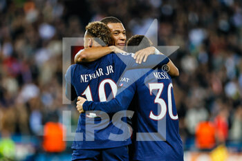 2022-10-25 - Neymar jr, Kylian Mbappe, Lionel Messi of PSG celebrate during the UEFA Champions League, Group H football match between Paris Saint-Germain and Maccabi Haifa on October 25, 2022 at Parc des Princes stadium in Paris, France - FOOTBALL - CHAMPIONS LEAGUE - PARIS SG V MACCABI HAIFA - UEFA CHAMPIONS LEAGUE - SOCCER