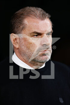 2022-11-02 - Ange Postecoglou, coach of Celtic during the UEFA Champions League, Group F football match between Real Madrid and Celtic FC on November 2, 2022 at Santiago Bernabeu stadium in Madrid, Spain - FOOTBALL - CHAMPIONS LEAGUE - REAL MADRID V CELTIC - UEFA CHAMPIONS LEAGUE - SOCCER