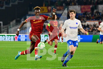 2022-03-17 - Tammy Abraham (AS Roma) Jacob Rasmussen (Vitesse) during the UEFA Europa Conference League football match between AS Roma and Vitesse  at The Olympic Stadium in Rome on March 17, 2022. - AS ROMA VS VITESSE - UEFA CONFERENCE LEAGUE - SOCCER