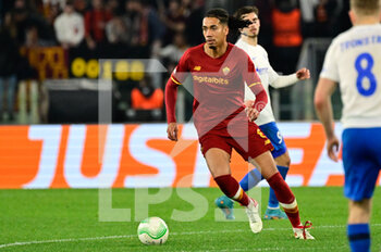 2022-03-17 - Chris Smalling (AS Roma) during the UEFA Europa Conference League football match between AS Roma and Vitesse  at The Olympic Stadium in Rome on March 17, 2022. - AS ROMA VS VITESSE - UEFA CONFERENCE LEAGUE - SOCCER