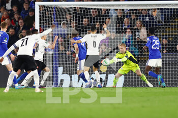 2022-03-10 - Leicester City Goalkeeper Kasper Schmeichel (1) saves during the UEFA Conference League, Round of 16, 1st leg football match between Leicester City and Stade Rennais (Rennes) on March 10, 2022 at King Power Stadium in Leicester, England - LEICESTER CITY VS STADE RENNAIS (RENNES) - UEFA CONFERENCE LEAGUE - SOCCER