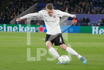 2022-03-10 - Adrien Truffert of Stade Rennais during the UEFA Conference League, Round of 16, 1st leg football match between Leicester City and Stade Rennais (Rennes) on March 10, 2022 at King Power Stadium in Leicester, England - LEICESTER CITY VS STADE RENNAIS (RENNES) - UEFA CONFERENCE LEAGUE - SOCCER