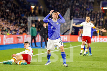 2022-04-28 - Jamie Vardy (9) of Leicester City reacts during the UEFA Europa Conference League, Semi-finals, 1st leg football match between Leicester City and AS Roma on April 28, 2022 at the King Power Stadium in Leicester, England - LEICESTER CITY VS AS ROMA - UEFA CONFERENCE LEAGUE - SOCCER
