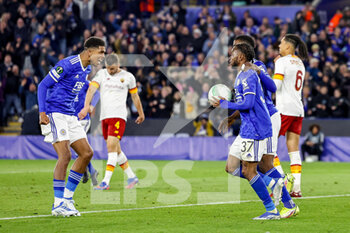 2022-04-28 - Ademola Lookman (37) of Leicester City celebrates after the Roma's Gianluca Mancini own goal 1-1 during the UEFA Europa Conference League, Semi-finals, 1st leg football match between Leicester City and AS Roma on April 28, 2022 at the King Power Stadium in Leicester, England - LEICESTER CITY VS AS ROMA - UEFA CONFERENCE LEAGUE - SOCCER