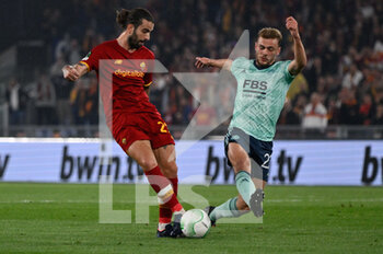 2022-05-05 - Sergio Oliveira (AS Roma) Kiernan Dewsbury-Hall (Leicester City) during the UEFA Europa Conference League football match between AS Roma and Leicester City at The Olympic Stadium in Rome on May 05, 2022. - AS ROMA VS LEICESTER - UEFA CONFERENCE LEAGUE - SOCCER