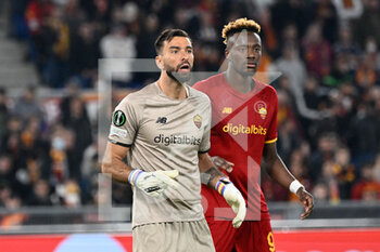 2022-05-05 - Rui Patricio (AS Roma) Tammy Abraham (AS Roma) during the UEFA Europa Conference League football match between AS Roma and Leicester City at The Olympic Stadium in Rome on May 05, 2022. - AS ROMA VS LEICESTER - UEFA CONFERENCE LEAGUE - SOCCER