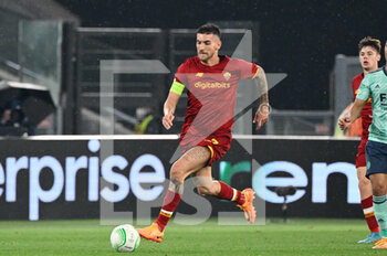 2022-05-05 - Lorenzo Pellegrini (AS Roma) during the UEFA Europa Conference League football match between AS Roma and Leicester City at The Olympic Stadium in Rome on May 05, 2022. - AS ROMA VS LEICESTER - UEFA CONFERENCE LEAGUE - SOCCER