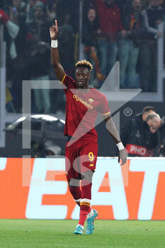 2022-05-05 - Tammy Abraham of Roma celebrates after scoring 1-0 goal during the UEFA Conference League, Semi-finals, 2nd leg football match between AS Roma and Leicester City on May 5, 2022 at Stadio Olimpico in Rome, Italy - AS ROMA VS LEICESTER CITY - UEFA CONFERENCE LEAGUE - SOCCER