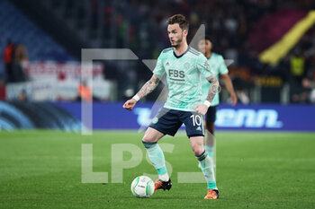 2022-05-05 - James Maddison of Leicester in action during the UEFA Conference League, Semi-finals, 2nd leg football match between AS Roma and Leicester City on May 5, 2022 at Stadio Olimpico in Rome, Italy - AS ROMA VS LEICESTER CITY - UEFA CONFERENCE LEAGUE - SOCCER