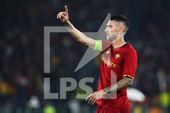 2022-05-05 - Lorenzo Pellegrini of Roma gestures during the UEFA Conference League, Semi-finals, 2nd leg football match between AS Roma and Leicester City on May 5, 2022 at Stadio Olimpico in Rome, Italy - AS ROMA VS LEICESTER CITY - UEFA CONFERENCE LEAGUE - SOCCER