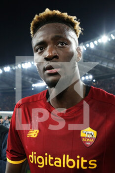 2022-05-05 - Tammy Abraham of Roma looks on during the UEFA Conference League, Semi-finals, 2nd leg football match between AS Roma and Leicester City on May 5, 2022 at Stadio Olimpico in Rome, Italy - AS ROMA VS LEICESTER CITY - UEFA CONFERENCE LEAGUE - SOCCER