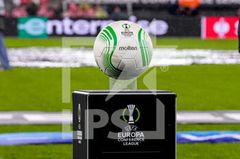2022-11-03 - Official UEFA Match Ball during the UEFA Europa Conference League, Group E football match between AZ Alkmaar and SC Dnipro-1 on November 3, 2022 at the AZ Stadion in Alkmaar, Netherlands - FOOTBALL - CONFERENCE LEAGUE - AZ ALKMAAR V DNIPRO-1 - UEFA CONFERENCE LEAGUE - SOCCER