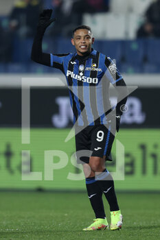 2022-01-12 - Luis Muriel (Atalanta BC) gestures - ATALANTA BC VS VENEZIA FC - ITALIAN CUP - SOCCER
