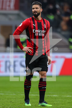 2022-01-13 - Olivier Giroud of AC Milan in action during the Coppa Italia 2021/22 football match between AC Milan and Genoa CFC at Giuseppe Meazza Stadium, Milan, Italy on January 13, 2022 - AC MILAN VS GENOA CFC - ITALIAN CUP - SOCCER