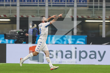 2022-01-19 - Patrick Cutrone of Empoli FC celebrates after scoring a goal during the Coppa Italia 2021/22 football match between FC Internazionale and Empoli FC at Giuseppe Meazza Stadium, Milan, Italy on January 19, 2022 - INTER - FC INTERNAZIONALE VS EMPOLI FC - ITALIAN CUP - SOCCER