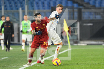2022-01-20 - Sergio Oliveira (AS Roma)  during the Coppa Italia Frecciarossa round of 16 match between AS Roma vs US Lecce at the Olimpic Stadium in Rome on 20 January 2022. - AS ROMA VS US LECCE - ITALIAN CUP - SOCCER