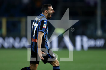 2022-02-10 - Davide Zappacosta (Atalanta BC) celebrates after scoring his side's first goal of the match - ATALANTA BC VS ACF FIORENTINA - ITALIAN CUP - SOCCER