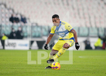 2022-01-18 - Alex Sandro (Juventus Fc) during the Italian Cup, Coppa Italia, round of 16 football match between Juventus FC and UC Sampdoria on January 18, 2022 at Allianz Stadium in Turin, Italy - JUVENTUS FC VS UC SAMPDORIA - ITALIAN CUP - SOCCER