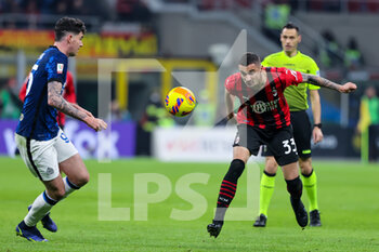 2022-03-01 - Rade Krunic of AC Milan in action during the Coppa Italia 2021/22 football match between AC Milan and FC Internazionale at Giuseppe Meazza Stadium, Milan, Italy on March 01, 2022 - AC MILAN VS FC INTERNAZIONALE - ITALIAN CUP - SOCCER