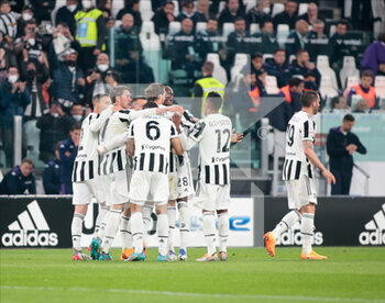 2022-04-20 - Juventus FC celebrating after a goal during the Italian Cup, Coppa Italia, semi-finals 2nd leg football match between Juventus FC and ACF Fiorentina on April 20, 2022 at Allianz stadium in Turin, Italy - JUVENTUS FC VS ACF FIORENTINA - ITALIAN CUP - SOCCER