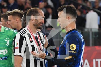 2022-05-11 - ROME, ITALY - May 11 : Giorgio Chiellini  of FC Juventus gestures at Ivan Perisic during  the  Italian Cup final  soccer match between  FC Juventus and Inter Milan FC at Stadio Olimpico on May 11,2022 in Rome, Italy.  - FINAL 2021/2022 - JUVENTUS FC VS INTER - FC INTERNAZIONALE - ITALIAN CUP - SOCCER