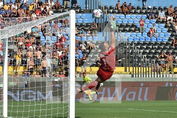 2022-08-06 - Nicolas David Andrade (Pisa) tries to save the goal - AC PISA VS BRESCIA CALCIO - ITALIAN CUP - SOCCER