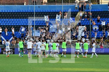 2022-08-06 - Players of Brescia greet their fans at the end of the match - AC PISA VS BRESCIA CALCIO - ITALIAN CUP - SOCCER