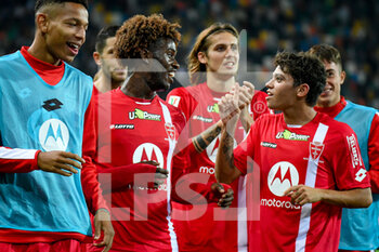 2022-10-19 - Happiness of Monza players after winning the match - UDINESE CALCIO VS AC MONZA - ITALIAN CUP - SOCCER