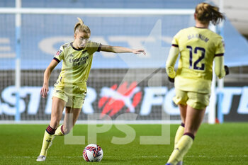 2022-01-23 - Arsenal defender Leah Williamson during the Women's English championship, FA Women's Super League football match between Manchester City and Arsenal FC on January 23, 2022 at the Sport City Academy Stadium in Manchester, England - MANCHESTER CITY VS ARSENAL FC - ENGLISH FA WOMEN'S SUPER LEAGUE - SOCCER
