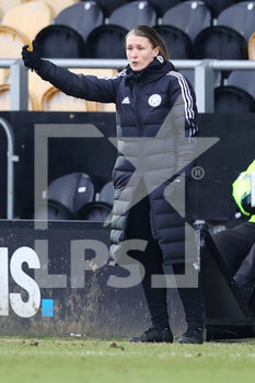 2022-01-23 - Leicester City manager Lydia Bedford during the Women's English championship, FA Women's Super League football match between Leicester CIty and Aston Villa on January 23, 2022 at the Pirelli Stadium, Burton upon Trent, England - LEICESTER CITY VS ASTON VILLA - ENGLISH FA WOMEN'S SUPER LEAGUE - SOCCER
