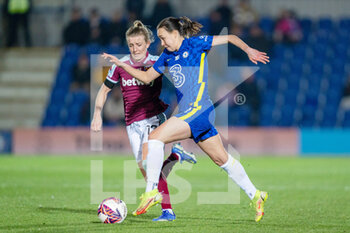 2022-01-26 - Chelsea defender Alsu Abdullina (27) and West Ham United midfielder Kate Longhurst (12) during the Women's English championship, FA Women's Super League football match between Chelsea and West Ham United on January 26, 2022 at Kingsmeadow in Kingston, England - CHELSEA VS WEST HAM UNITED - ENGLISH FA WOMEN'S SUPER LEAGUE - SOCCER