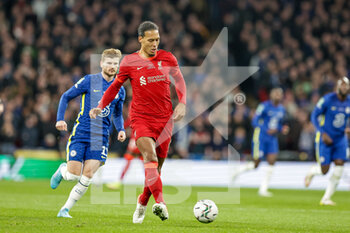 2022-02-27 - Virgil van Dijk (4) of Liverpool during the English League Cup, Carabao Cup Final football match between Chelsea and Liverpool on February 27, 2022 at Wembley Stadium in London, England - FINAL - CHELSEA VS LIVERPOOL - ENGLISH LEAGUE CUP - SOCCER