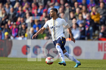 2022-03-20 - Everton defender Mason Holgate during the English FA Cup, quarter-finals football match between Crystal Palace and Everton on March 20, 2022 at Selhurst Park in London, England - CRYSTAL PALACE VS EVERTON - ENGLISH LEAGUE CUP - SOCCER