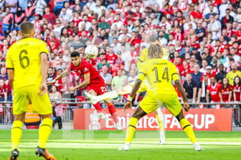 2022-05-14 - Luis Diaz (23) of Liverpool shoots during the English FA Cup, Final football match between Chelsea and Liverpool on May 14, 2022 at Wembley Stadium in London, England - FINAL - CHELSEA VS LIVERPOOL - ENGLISH LEAGUE CUP - SOCCER