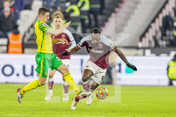 2022-01-12 - Michail Antonio (9) of West Ham United during the English championship Premier League football match between West Ham United and Norwich City on 12 January 2022 at the London Stadium in London, England - WEST HAM UNITED VS NORWICH CITY - ENGLISH PREMIER LEAGUE - SOCCER