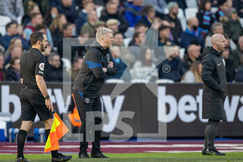 2022-01-16 - West Ham United manager David Moyes during the English championship Premier League football match between West Ham United and Leeds United on January 16, 2022 at the London Stadium in London, England - WEST HAM UNITED VS LEEDS UNITED - ENGLISH PREMIER LEAGUE - SOCCER