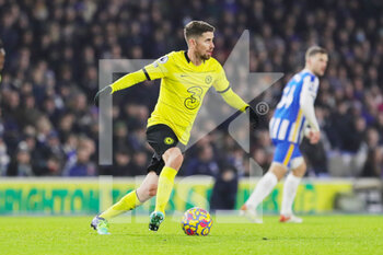 2022-01-19 - Chelsea Midfielder Jorginho during the English championship Premier League football match between Brighton and Hove Albion and Chelsea on January 18, 2022 at the American Express Community Stadium in Brighton and Hove, England - BRIGHTON AND HOVE ALBION VS CHELSEA - ENGLISH PREMIER LEAGUE - SOCCER