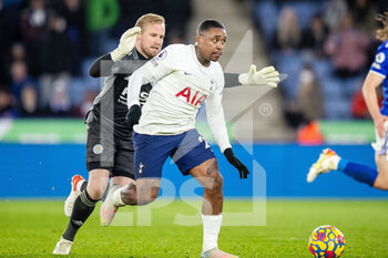 2022-01-19 - Steven Bergwijn (23) of Tottenham Hotspur scores a goal 2-3 during the English championship Premier League football match between Leicester City and Tottenham Hotspur on January 19, 2022 at the King Power Stadium in Leicester, England - LEICESTER CITY VS TOTTENHAM HOTSPUR - ENGLISH PREMIER LEAGUE - SOCCER