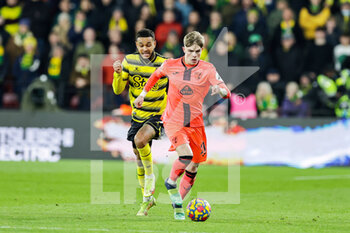 2022-01-21 - Brandon Williams (21) of Norwich City during the English championship Premier League football match between Watford and Norwich City on January 21, 2022 at Vicarage Road in Watford, England - WATFORD VS NORWICH CITY - ENGLISH PREMIER LEAGUE - SOCCER