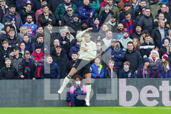 2022-01-24 - Liverpool defender Virgil van Dijk (4) celebrates after his goal 0-1 during the English championship Premier League football match between Crystal Palace and Liverpool on January 23, 2022 at Selhurst Park in London, England - CRYSTAL PALACE VS LIVERPOOL - ENGLISH PREMIER LEAGUE - SOCCER