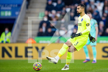 2022-01-23 - Brighton and Hove Albion goalkeeper Robert Sanchez during the English championship Premier League football match between Leicester City and Brighton and Hove Albion on January 23, 2022 at the King Power Stadium in Leicester, England - LEICESTER CITY VS BRIGHTON AND HOVE ALBION - ENGLISH PREMIER LEAGUE - SOCCER