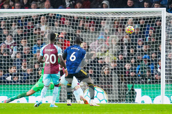 2022-02-08 - Manchester United midfielder Paul Pogba (6) scores a goal to make the score 0-1 during the English championship Premier League football match between Burnley and Manchester United on February 8, 2022 at Turf Moor in Burnley, England - BURNLEY VS MANCHESTER UNITED - ENGLISH PREMIER LEAGUE - SOCCER
