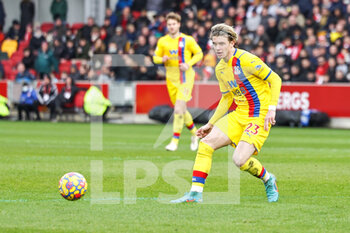 2022-02-12 - Conor Gallagher (23) of Crystal Palace during the English championship Premier League football match between Brentford and Crystal Palace on February 12, 2022 at Brentford Community Stadium in Brentford, England - BRENTFORD VS CRYSTAL PALACE - ENGLISH PREMIER LEAGUE - SOCCER