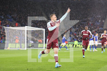 2022-02-13 - West Ham United forward Jarrod Bowen (20) celebrates his goal 0-1 during the English championship Premier League football match between Leicester City and West Ham United on February 13, 2022 at the King Power Stadium in Leicester, England - LEICESTER CITY VS WEST HAM UNITED - ENGLISH PREMIER LEAGUE - SOCCER